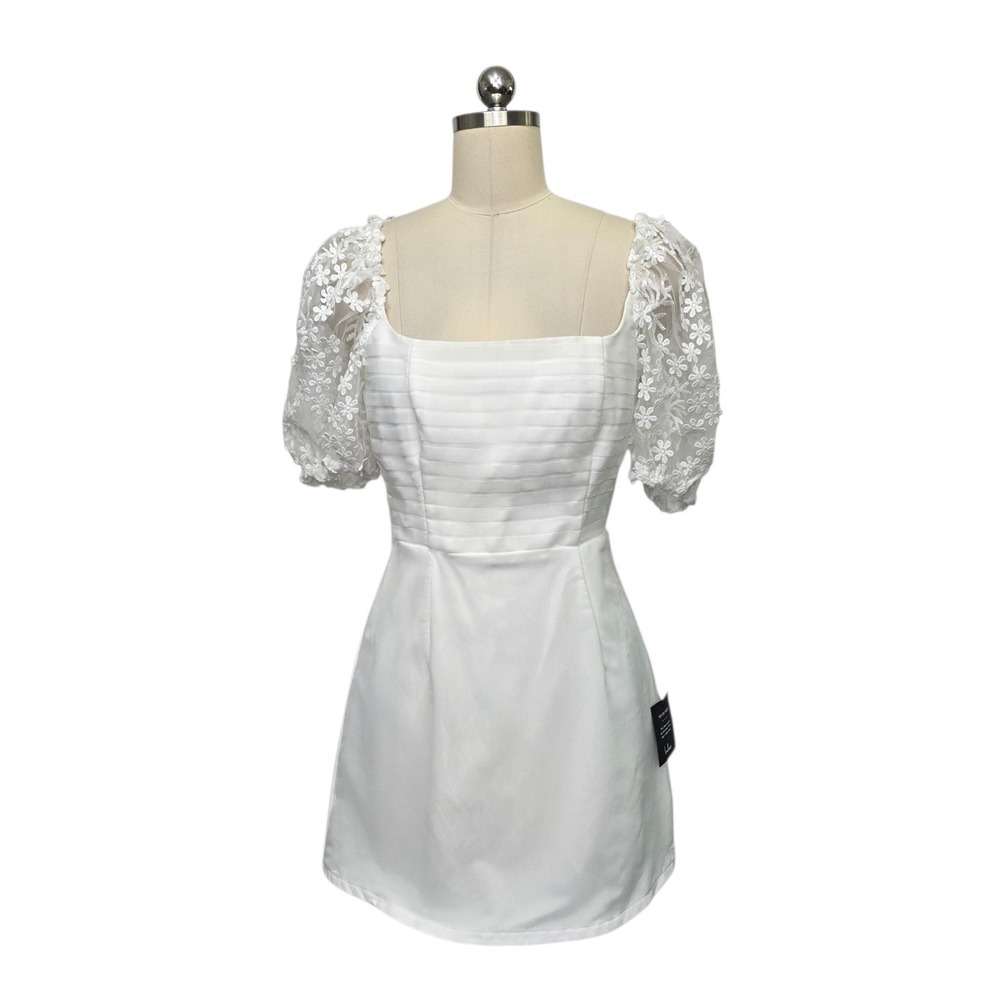 Lulus White Floral Embroidered Puff Sleeve Bow‎ Back Mini Dress Small NEW
